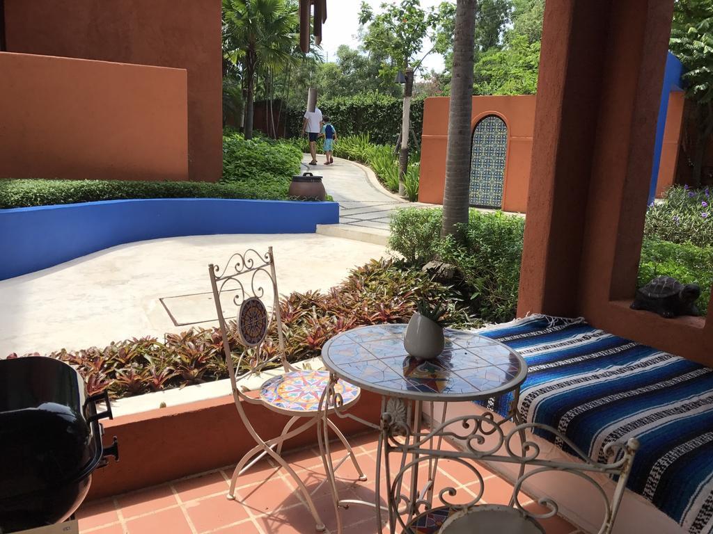 Mexican Beachfront Khao Tao