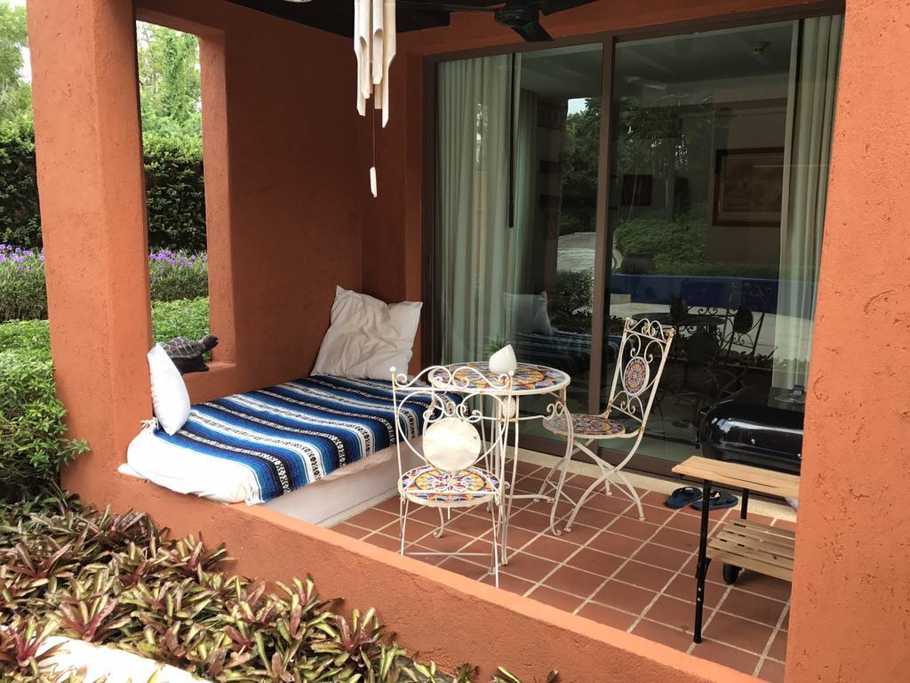 Mexican Beachfront Apartment *